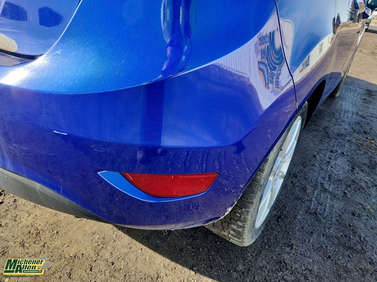 2014-ford-fiesta-se-image-36