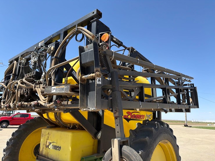 2012-demco-1250-image-12