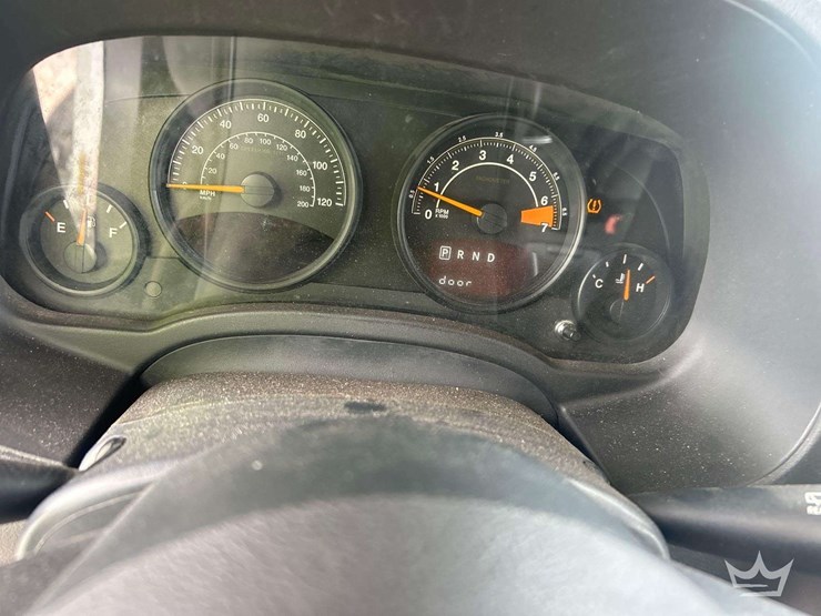 2016-jeep-patriot-image-12