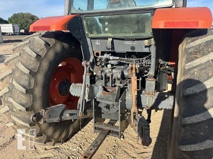 kubota-m105s-image-7