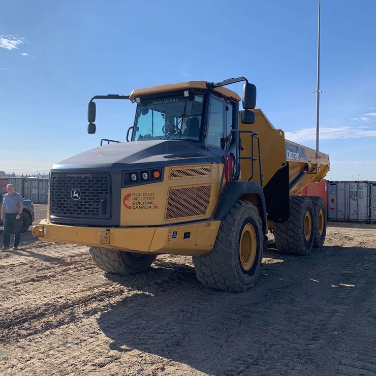 2019 DEERE 310E