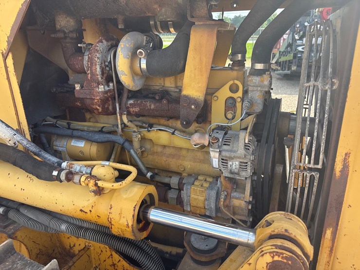 caterpillar-d3g-lgp-image-7