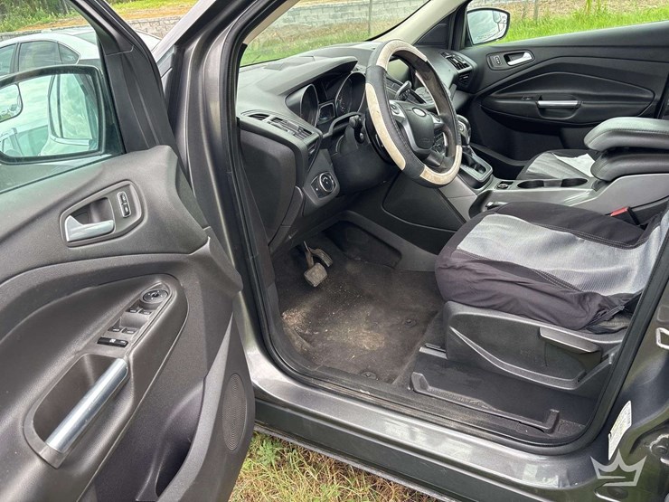 2013-ford-escape-image-6