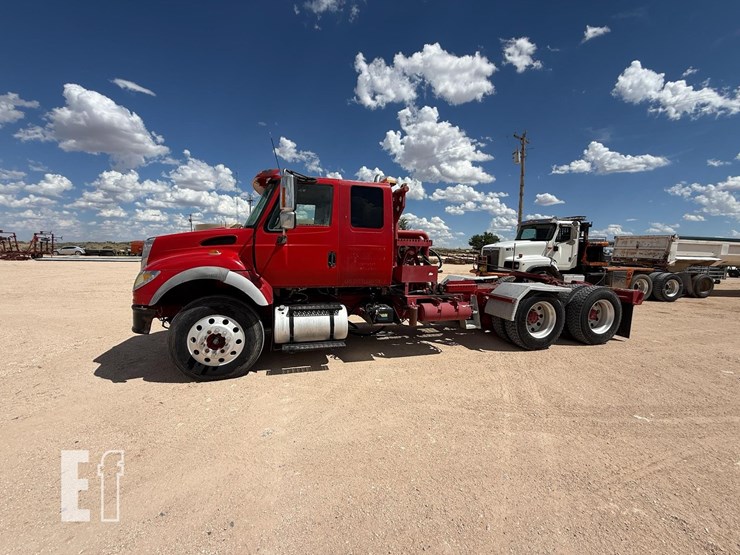 2004-international-workstar-7600-image-1