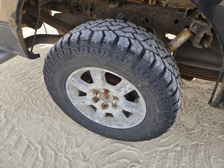 2011-ford-f150-image-5