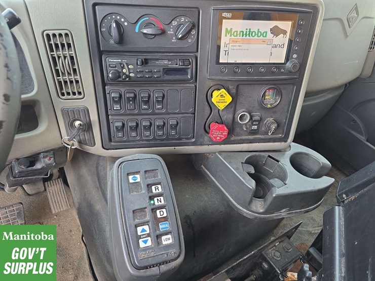 2008-international-workstar-7600-image-25