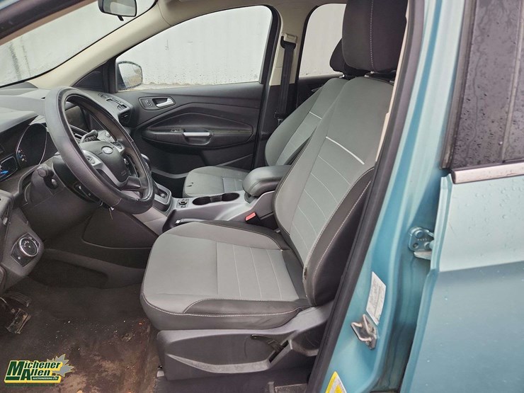 2013-ford-escape-image-14