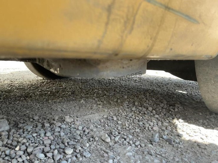 caterpillar-c5000-image-19