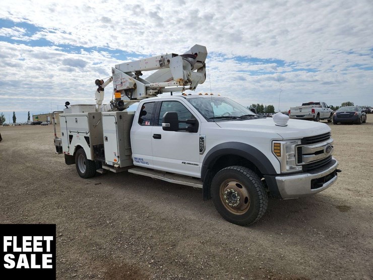 2019-ford-f550-image-8