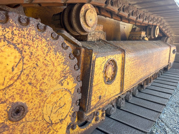 deere-750j-image-10