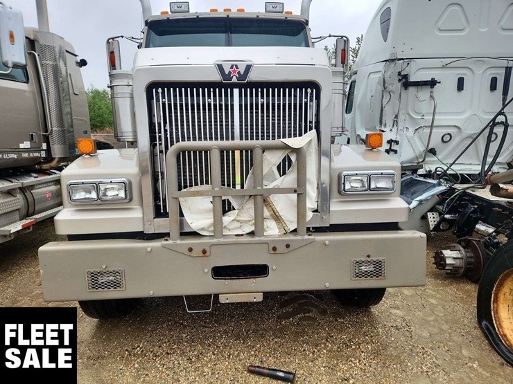 2009-western-star-4900-image-26