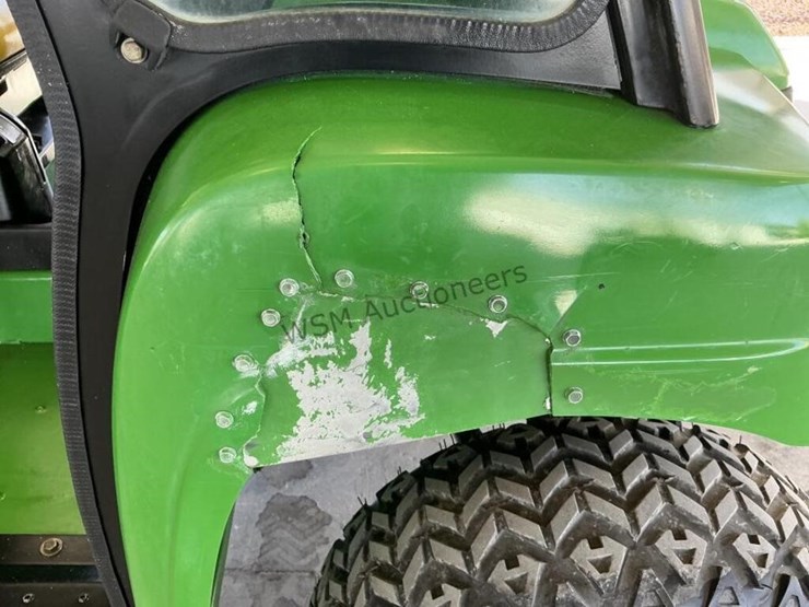john-deere-gator-hpx-image-18