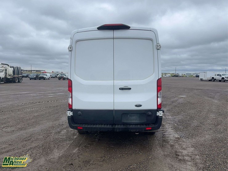 2020-ford-transit-image-4