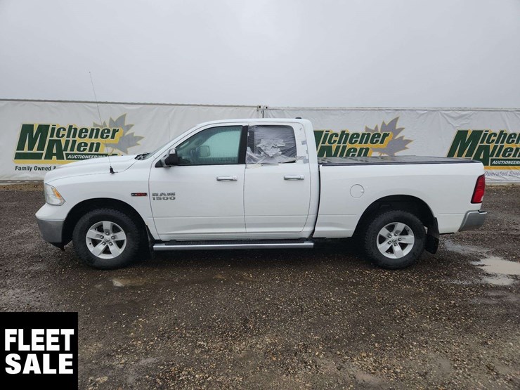 2015-dodge-1500-image-6