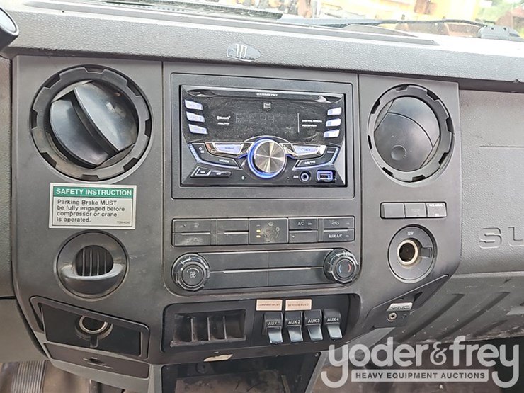 2015-ford-f350-sd-image-25
