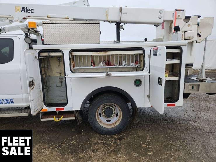 2019-ford-f550-image-35