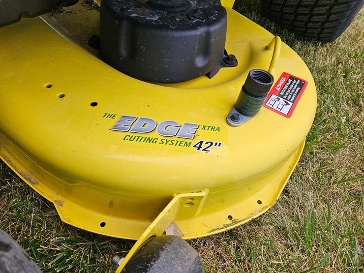 john-deere-x360-image-12