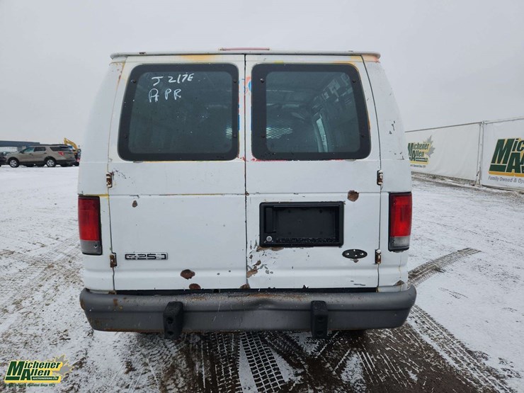 non-operable-2006-ford-e-250-cargo-van-image-7