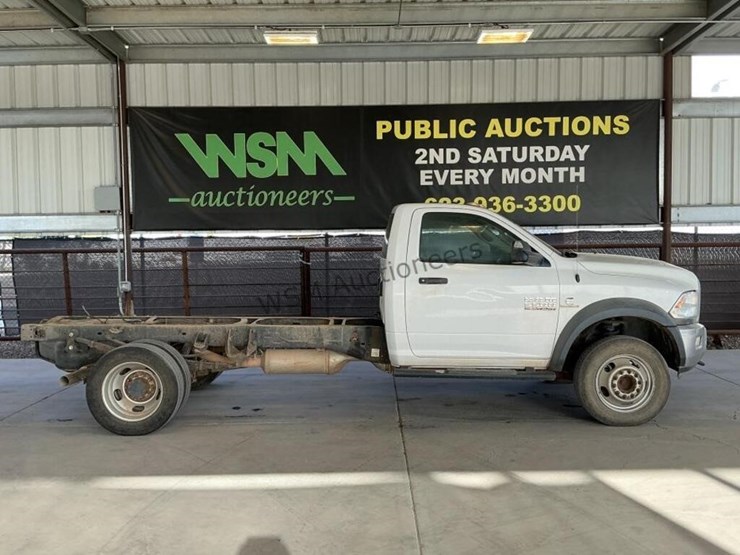 2016-ram-5500-c/c-image-1