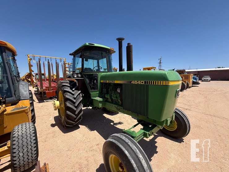 john-deere-4640-image-2