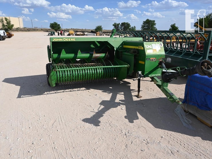 john-deere-348w-image-2