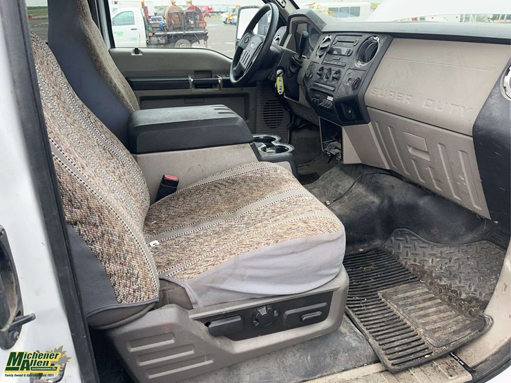 2010-ford-f350-image-19