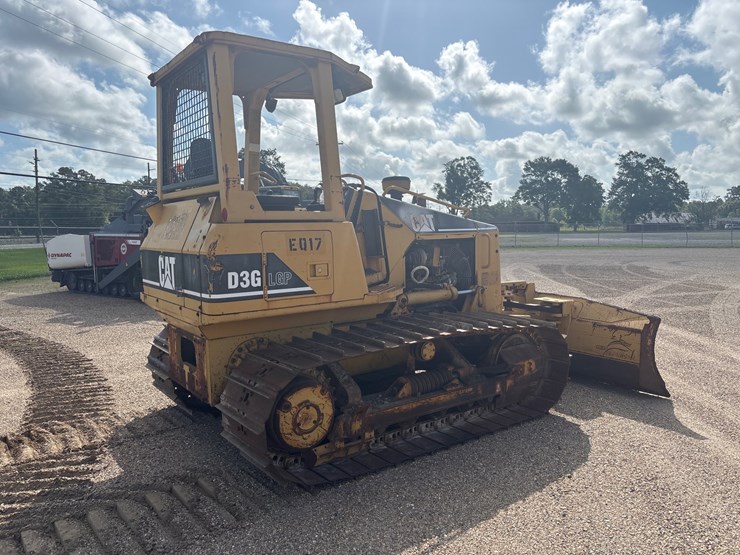 caterpillar-d3g-lgp-image-3