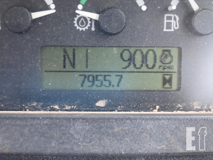 2011-deere-310sj-image-6