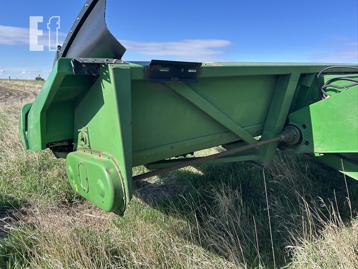 1982-john-deere-843-image-4