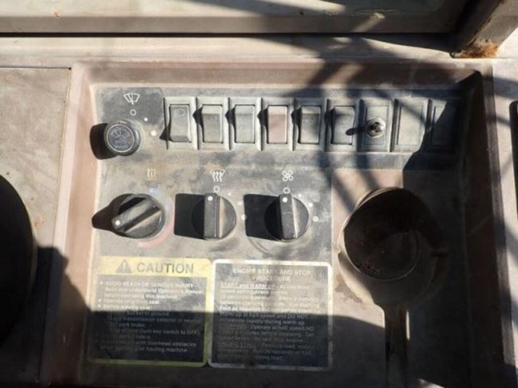 1995-deere-544g-image-15
