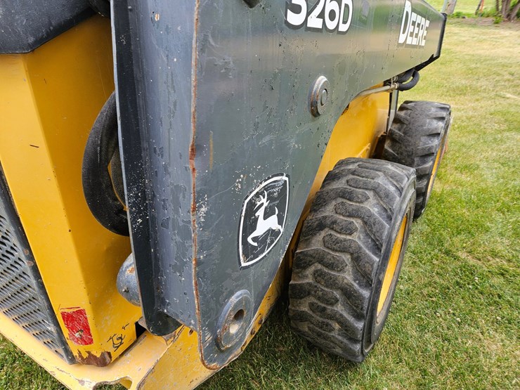 deere-326d-image-24
