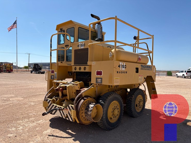 trackmobile-tm-4150-magnum-rail-car-tugger-image-4