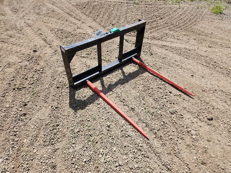 #359-•-skidsteer-bale-spear-image-6