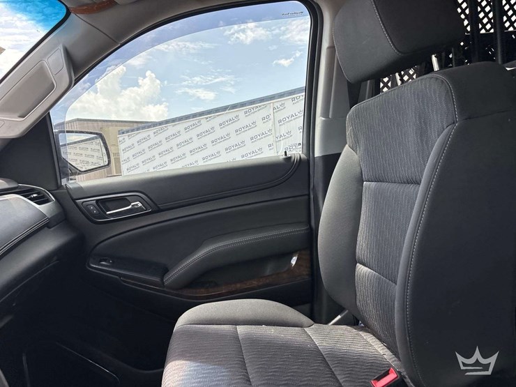 2019-chevrolet-tahoe-image-11