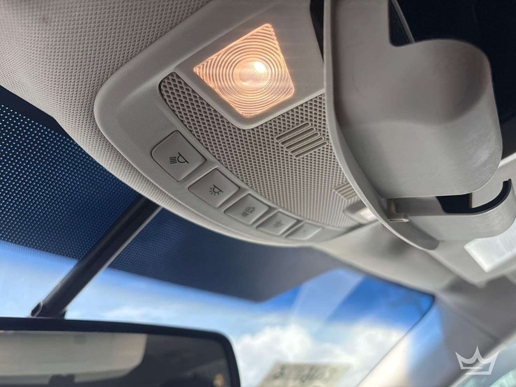 2016-ford-edge-image-16