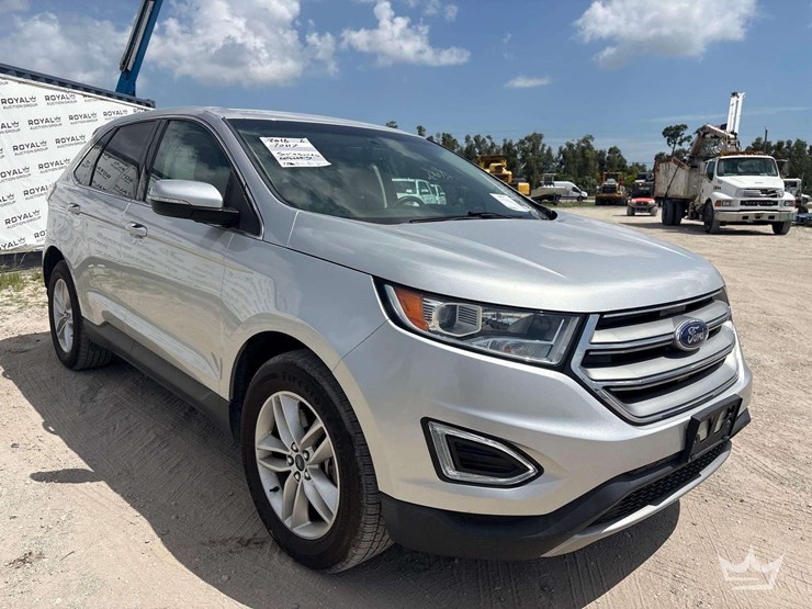 2016-ford-edge-image-1