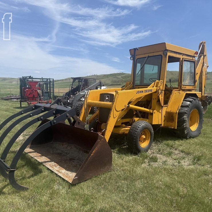 JOHN DEERE D