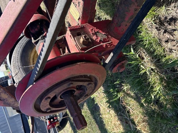 new-holland-456-image-10