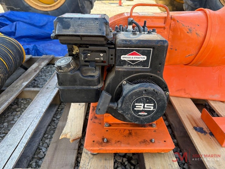 man-hole-blower-image-3