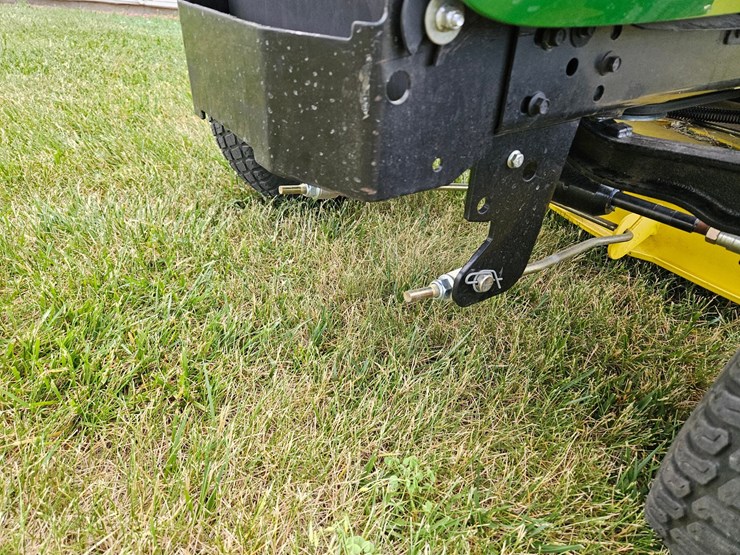 john-deere-x360-image-11