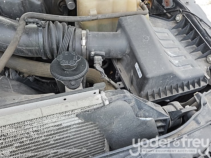 2015-ford-f350-sd-image-31