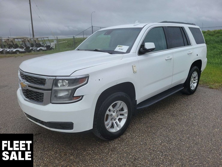 2017-chevrolet-silverado-1500-image-2