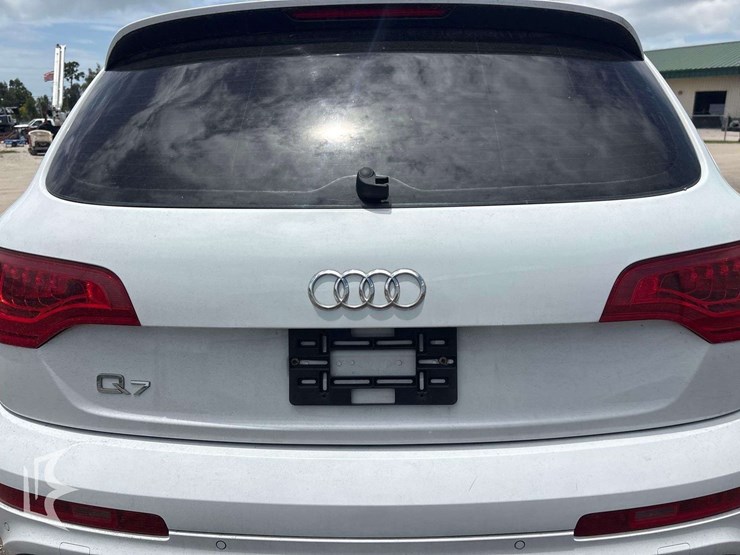 2013-audi-q7-image-24