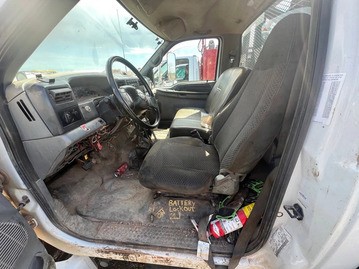 2006-ford-f650-image-3