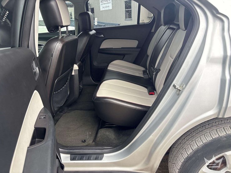 2019-ford-edge-image-9