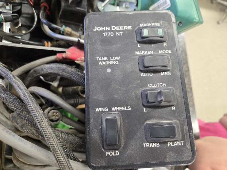 john-deere-1770nt-image-22