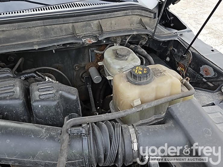 2015-ford-f350-sd-image-30