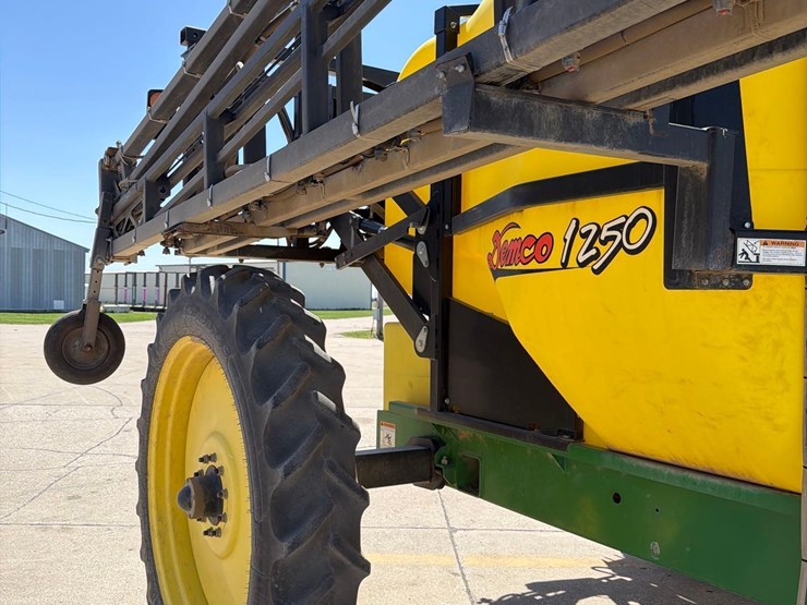2012-demco-1250-image-36