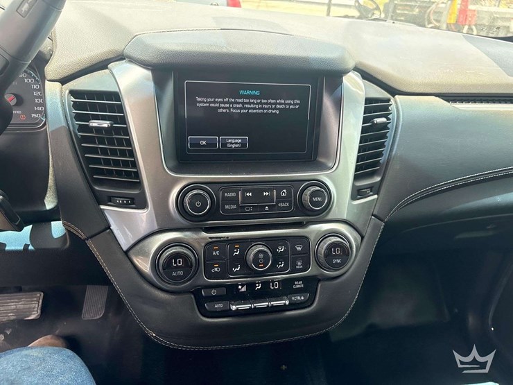 2019-chevrolet-tahoe-image-12