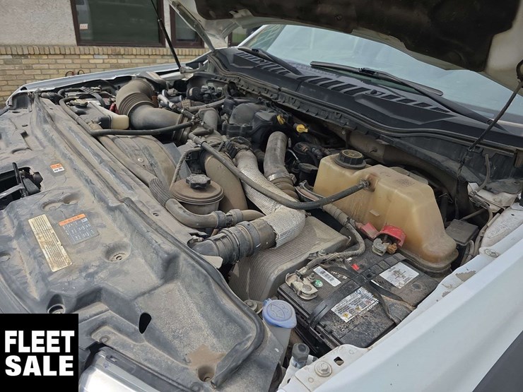 2017-ford-f550-image-27